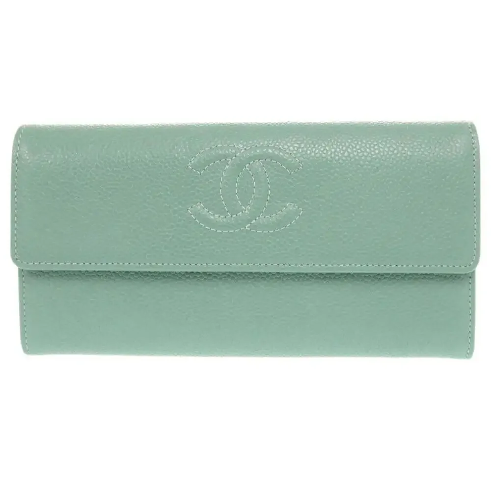 CHANEL Green Caviar Leather Logo Wallet